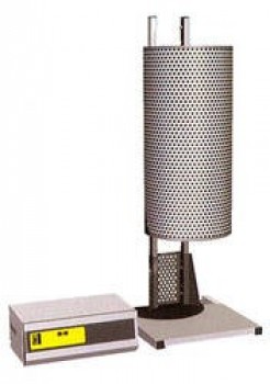 Вертикальная трехзонная трубчатая печь GVC 12/750 Carbolite